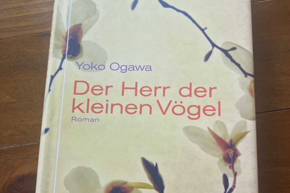 Der Herr der kleinen Vögel von Yoko Ogawa: Buchcover