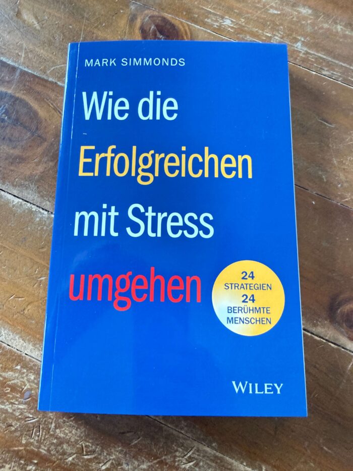 Rezension: Wie die Erfolgreichen mit Stress umgehen von Mark Sommonds 6 Wie die Erfolgreichen mit Stress umgehen von Mark Sommonds
Rezi auf dunkelrot.de