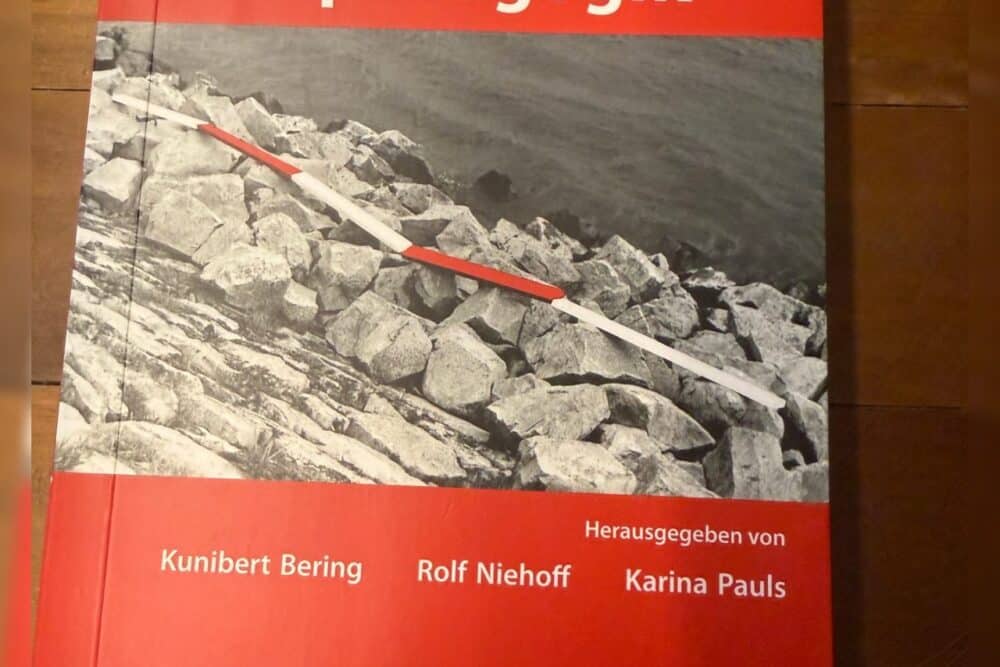 Lexikon der Kunstpädagogik Rezension: Cover des Nachschlagewerks