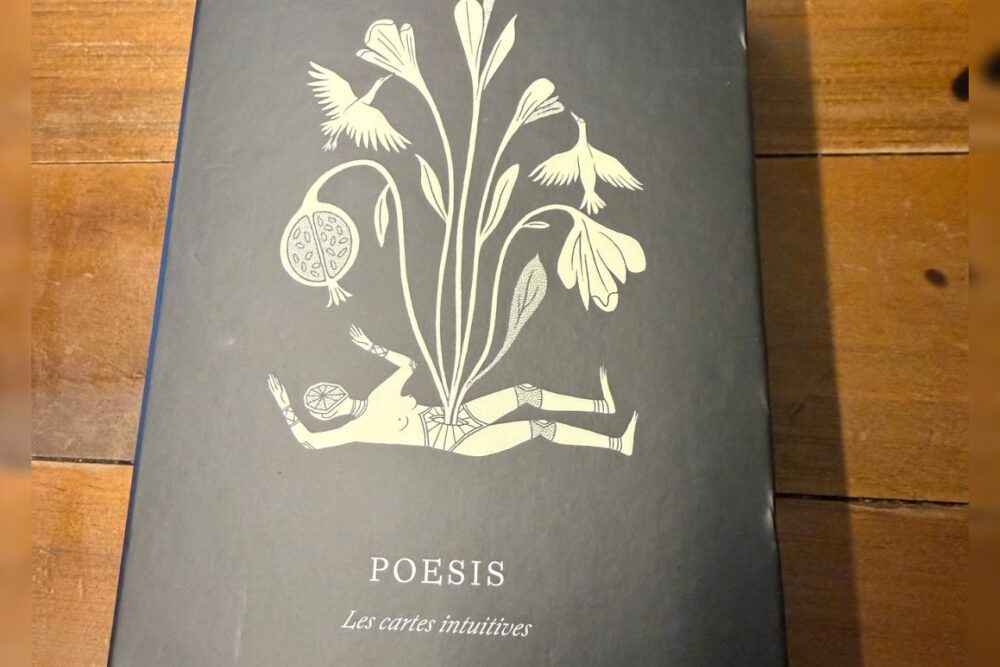 POESIS Les cartes intuitives Rezension: Kartenset von Andrea Wan