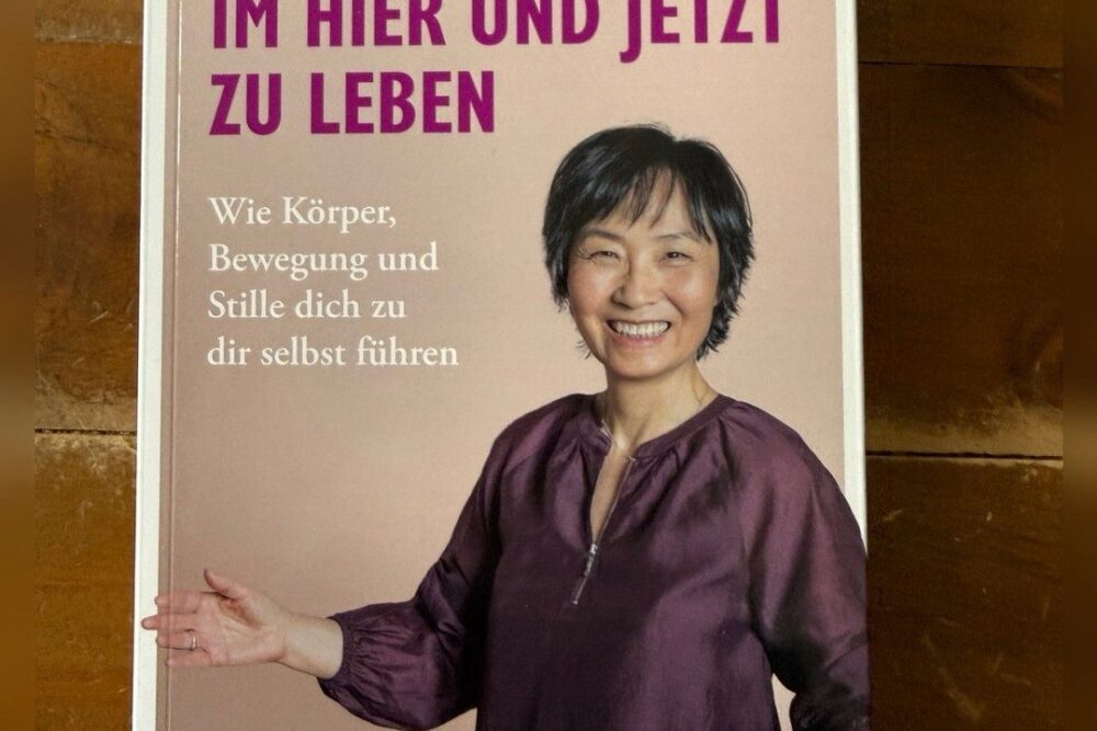 Die Kunst, im Hier und Jetzt zu leben von Hiekyoung Blanz: Buchcover